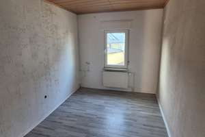 Einfamilienhaus mit Einliegerwohnung – Die vollständige Adresse der Immobilie erhältst du vom Anbieter., 61184 Karben – Vorschaubild 11