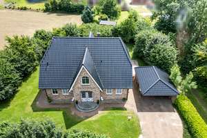 Architekten-Friesenhaus – Stil, Raum & Privatsphäre auf großem Grundstück in Schwissel – Die vollständige Adresse der Immobilie erhältst du vom Anbieter., 23795 Schwissel – Vorschaubild 6