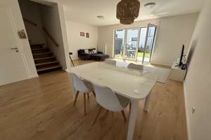 Hochwertiges Reihenhaus mit 3 Etagen, 5 Schlafzimmern, Vollkeller & Garage in Toplage Groß‑Gerau – Kandisweg 9, 64521 Groß-Gerau – Vorschaubild 5