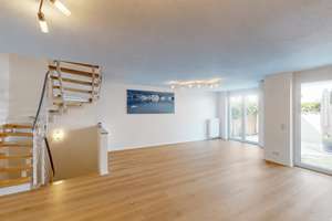 Familienglück in Karlsruhe-Daxlanden: Modernisiertes RMH mit traumhafter Galerie und Top-Technik – Die vollständige Adresse der Immobilie erhältst du vom Anbieter., 76189 Daxlanden, Karlsruhe – Vorschaubild 2