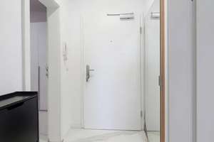Moderne voll möblierte 2-Zimmer-Wohnung mit Tiefgarage, Dachterrasse & Garten in Schwabing Nord – Die vollständige Adresse der Immobilie erhältst du vom Anbieter., 80937 Am Hart, München – Vorschaubild 17