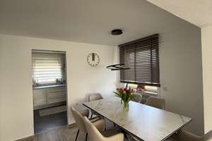 Stilvoll modernisiert: 4,5-Zimmer-Wohnung in Neckartenzlingen – Teckstrasse 3, 72654 Neckartenzlingen – Vorschaubild 9