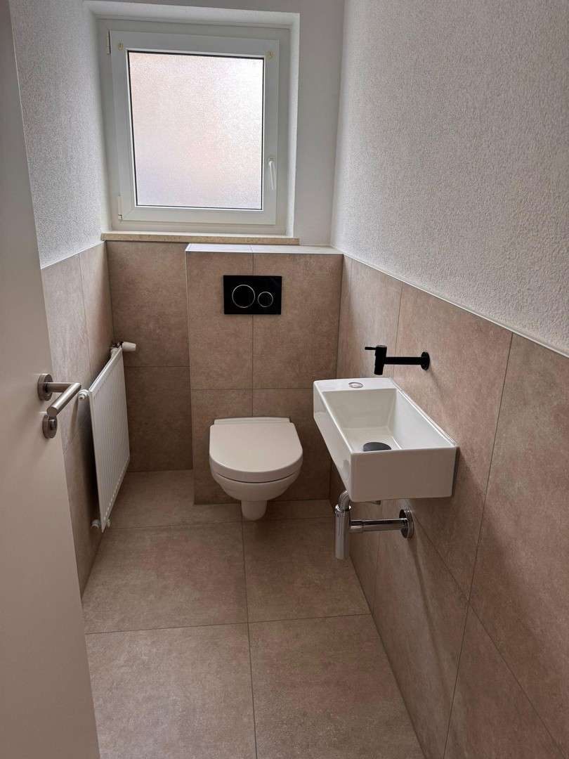 Immobilie in Altusried - Große renovierte 4-Zimmer Wohnung in bester Lage - Bild 1