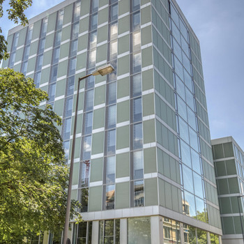 Privater Büroraum für 2 Person in Regus Stachus