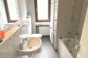 Großzügiges Einfamilienhaus mit Arztpraxis und Doppelgarage auf großem Kaufgrund ca. 2442 m² dir – Recklinghausen (Kreis) – Vorschaubild 10