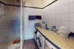 Großzügige Doppelhaushälfte mit 3 Wohneinheiten, Wintergarten & privater Sauna – Die vollständige Adresse der Immobilie erhältst du vom Anbieter., 76287 Rheinstetten – Vorschaubild 23