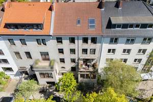 Bremen – Barkhof | 5-Parteien-Haus mit Garage und Innenhof in begehrter Lage – Die vollständige Adresse der Immobilie erhältst du vom Anbieter., 28209 Barkhof, Bremen – Vorschaubild 3