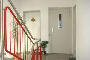 Attraktive 3-Zimmer-Wohnung mit Balkon und Einbauküche in Hassels – Stendaler Str. 44, 40599 Hassels, Düsseldorf – Vorschaubild 3
