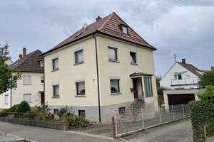 Charmanter Altbau mit Charakter und Potenzial  Gepflegtes Einfamilienhaus aus den 1930er-Jahr – Die vollständige Adresse der Immobilie erhältst du vom Anbieter., 89584 Ehingen (Donau) – Vorschaubild 3