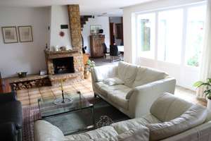 Das Besondere Haus in begehrter Lage – Die vollständige Adresse der Immobilie erhältst du vom Anbieter., 70374 Sommerrain, Stuttgart – Vorschaubild 3