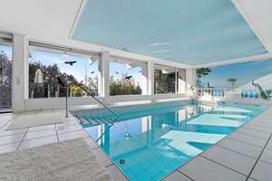 RESERVIERT: Exklusive Villa mit Schwimmbad, Sauna und atemberaubendem Blick – Die vollständige Adresse der Immobilie erhältst du vom Anbieter., 72766 Reutlingen-Mitte, Reutlingen – Vorschaubild 6