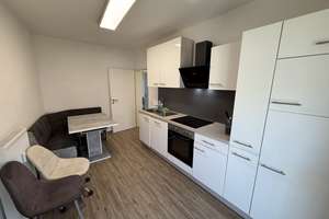 Vollmöblierte 3ZKB - Wohnung im 2.OG mit Balkon *ab 01.08. frei* – Die vollständige Adresse der Immobilie erhältst du vom Anbieter., 86157 Pfersee-Süd, Augsburg – Vorschaubild 10