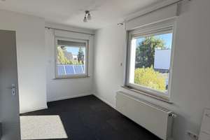 WG möglich! Renovierte 2-3 Zimmer Wohnung mit großem Balkon! – 33609 Mitte, Bielefeld – Vorschaubild 5