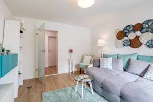 Untermenzing: 2-Zimmer Wohnung mit sonnigem Balkon und Garten - bald frei