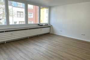 Sanierte 4-Zimmer Wohnung im Herzen Mönchengladbach – Mönchengladbach – Vorschaubild 3