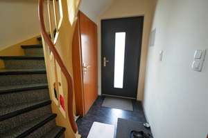 Charmantes, modern gepflegtes Zweifamilienhaus in zentraler Lage von Hanau – Die vollständige Adresse der Immobilie erhältst du vom Anbieter., 63450 Südost, Hanau – Vorschaubild 2