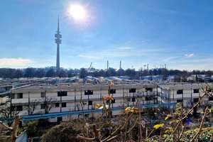 Toplage im Olympiadorf: Großzügiges Wohnen mit traumhafter Aussicht. – Die vollständige Adresse der Immobilie erhältst du vom Anbieter., 80809 Am Riesenfeld, München – Vorschaubild 2