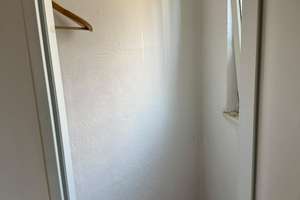 Gepflegte Wohnung mit einem Zimmer und Einbauküche in Solingen – Die vollständige Adresse der Immobilie erhältst du vom Anbieter., 42719 Wald, Solingen – Vorschaubild 10