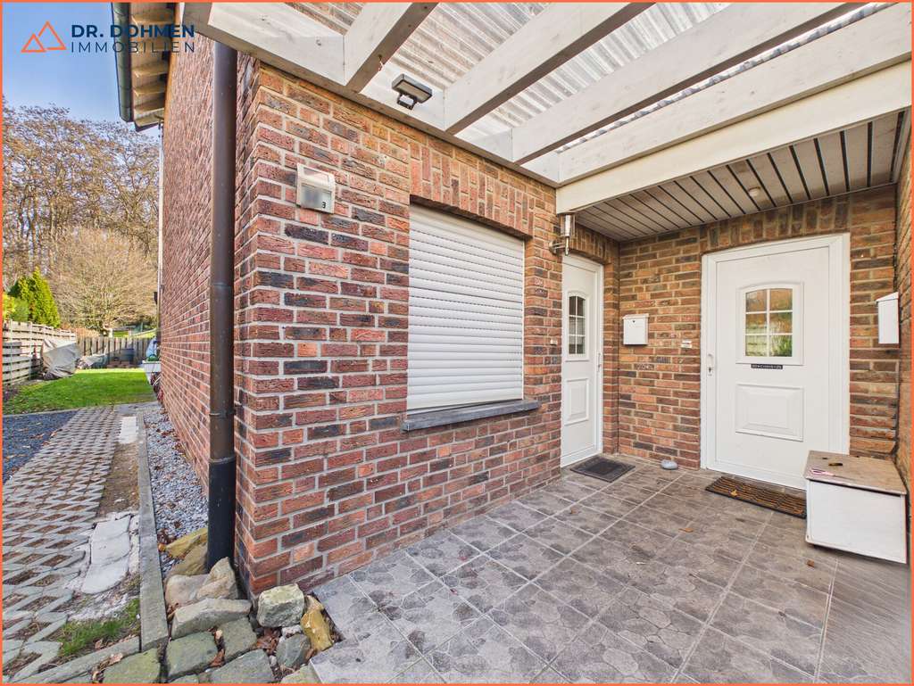 Immobilie in Heinsberg - Attraktives Immobilienensemble in Aphoven: Zwei Zweifamilienhäuser mit viel Potenzial - Bild 2