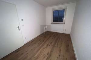 Geschmackvoll modernisierte 3,5-Zimmer-Wohnung mit Wohlfühlambiente – Die vollständige Adresse der Immobilie erhältst du vom Anbieter., 45307 Kray, Essen – Vorschaubild 6