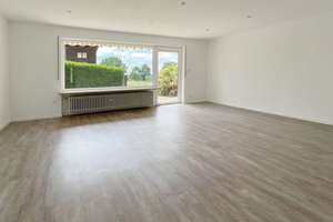 Modernisierte Doppelhaushälfte mit viel Platz und Garage
in Kunreuth-Weingarts – Die vollständige Adresse der Immobilie erhältst du vom Anbieter., 91358 Kunreuth – Vorschaubild 2