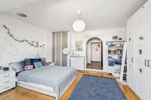 Viel Platz zum Ankommen: 4-Zimmer-Wohnung mit Garten & Balkon im Münchner Norden – Die vollständige Adresse der Immobilie erhältst du vom Anbieter., 80935 Lerchenau-Ost, München – Vorschaubild 9