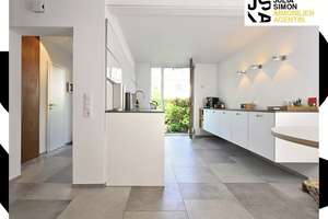 TOWNHOUSE - WERTIG - STILVOLL UND TOP SANIERT - IN RHEINNÄHE MIT 3 PARKPLÄTZEN FÜR DESIGNLIEBHABER – Die vollständige Adresse der Immobilie erhältst du vom Anbieter., 50999 Weiß, Köln – Vorschaubild 2