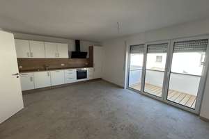 Erstbezug: Sonnige, großzügige 4 ZKB mit Balkon (Whg 8) – Buchnerstr. 27, 85053 Südost, Ingolstadt – Vorschaubild 4