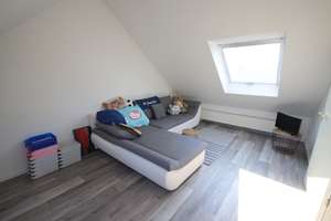 Familienfreundliches Rheinmittelhaus mit Garten in Ratingen Homberg – Die vollständige Adresse der Immobilie erhältst du vom Anbieter., 40882 Homberg, Ratingen – Vorschaubild 22
