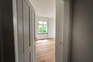 Erstbezug nach Komplettsanierung – Familienfreundliche 4-Zi-Wohnung mit Loggia mitten in Esslingen – Schillerstraße 12, 73728 Innenstadt, Esslingen am Neckar – Vorschaubild 9