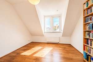 Maisonette-Dachgeschosswohnung im Heusteigviertel mit privatem Liftzugang, Dachterrasse und Garage – Die vollständige Adresse der Immobilie erhältst du vom Anbieter., 70180 Heusteigviertel, Stuttgart – Vorschaubild 14