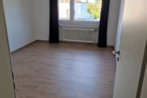 3-Zimmer-Wohnung mit Loggia in Oldenburg Donnerschwee – Die vollständige Adresse der Immobilie erhältst du vom Anbieter., 26123 Donnerschwee, Oldenburg (Oldenburg) – Vorschaubild 2