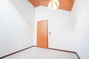 Attraktives Einfamilienhaus mit Garage in Eiserfeld – Die vollständige Adresse der Immobilie erhältst du vom Anbieter., 57080 Eiserfeld, Siegen – Vorschaubild 26
