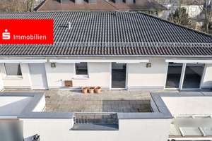 Lichtverwöhnte Penthousewohnung ! Barrierefrei + Energiesparend !
