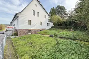 Modernisiertes Haus mit großem Grundstück und Kinderparadies – Enzkreis – Vorschaubild 2