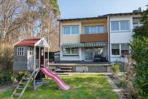 Modernes Reihenendhaus mit Garage in Waldrandlage - Obertshausen – Die vollständige Adresse der Immobilie erhältst du vom Anbieter., 63179 Obertshausen – Vorschaubild 14