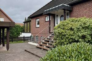 Gepflegter Bungalow mit großem Grundstück & Doppelcarport in Adenbüttel – Nordstr. 4, 38528 Adenbüttel – Vorschaubild 1