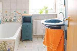 Idyllische  2 Zimmerwohnung mit Südbalkon in ruhiger Lage – Die vollständige Adresse der Immobilie erhältst du vom Anbieter., 4249 Großzschocher, Leipzig – Vorschaubild 4