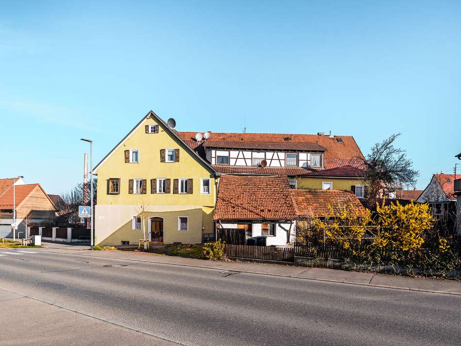 Außenansicht frontal