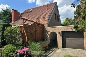 Freistehendes Einfamlienhaus mit Südterrasse in Rudow
