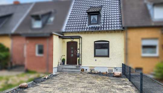 Bild von Teilsaniertes, gepflegtes Reihenmittelhaus mit Keller in ruhigem Wohngebiet