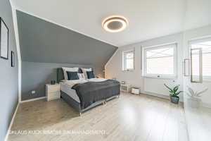 Provisionsfrei für Käufer: ELEGANZ-STIL-EXKLUSIVITÄT. Traumhaftes Einfamilienhaus mit Carport – Friesland (Kreis) – Vorschaubild 22