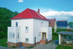 Einfamilienhaus auf Traumgrundstück in Höhenlage von Radebeul – Preisreduzierung – Die vollständige Adresse der Immobilie erhältst du vom Anbieter., 1445 Radebeul – Vorschaubild 2