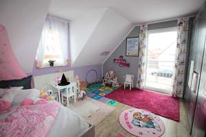 Attraktives Einfamilienhaus mit Doppelgarage – Die vollständige Adresse der Immobilie erhältst du vom Anbieter., 86507 Kleinaitingen – Vorschaubild 17