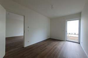 geräumige 2-Zimmer-Wohnung mit Balkon, Vollbad, Einbauküche, Stellplatz – 18069 Reutershagen, Rostock – Vorschaubild 6