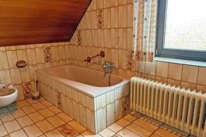 Großzügiges freistehendes Einfamilienhaus in gehobener Sackgassenlage von Duisburg-Baerl! – Die vollständige Adresse der Immobilie erhältst du vom Anbieter., 47199 Baerl, Duisburg – Vorschaubild 14