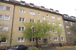 Schöner Wohnen in dieser sanierten  2-Zi.-Wohnung mit Balkon! – Lerchenstr. 6, 47057 Duisburg – Vorschaubild 1