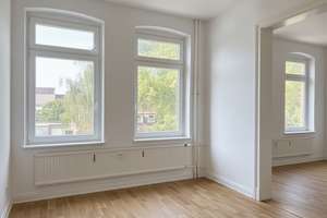 Klassischer Altbau nach Kernsanierung mit Balkon – Die vollständige Adresse der Immobilie erhältst du vom Anbieter., 24114 Südfriedhof, Kiel – Vorschaubild 2
