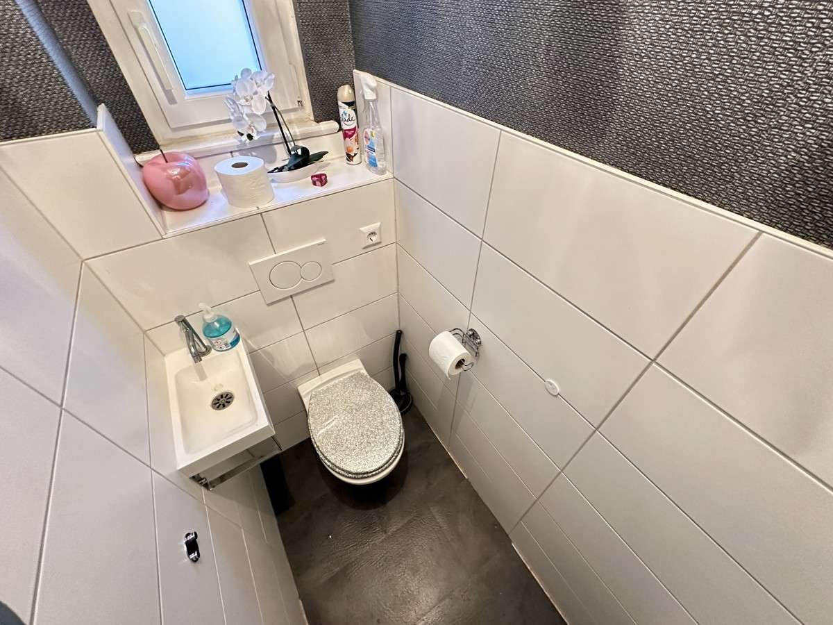 Immobilie in Mössingen - Charmantes Wohnhaus in zentraler Lage von Mössingen-Talheim - Bild 1