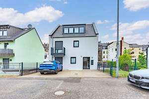 Neuwertige, energieeffiziente Dachgeschoss-Maisonette-Wohnung – Die vollständige Adresse der Immobilie erhältst du vom Anbieter., 51103 Höhenberg, Köln – Vorschaubild 2